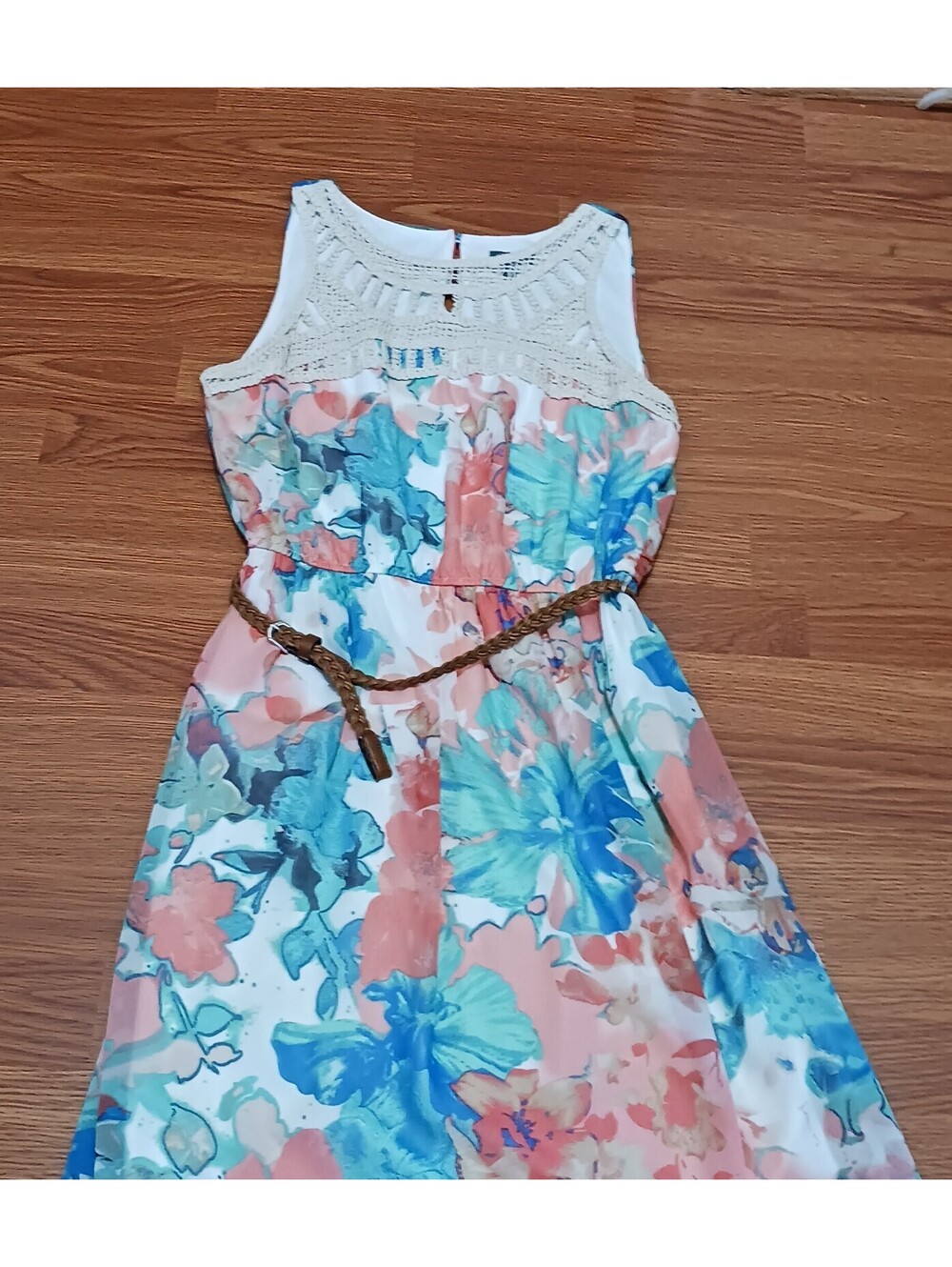 Women's Floral Maxi Cheer Lined Sundresss Chocheted Lace Neckline Size Smal
